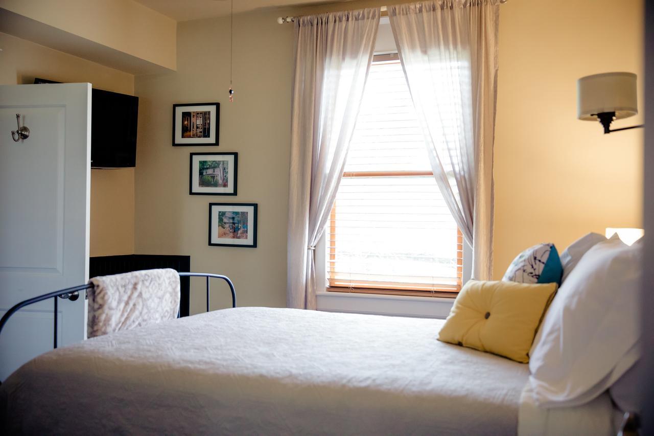 Black Lantern Inn Roanoke Extérieur photo